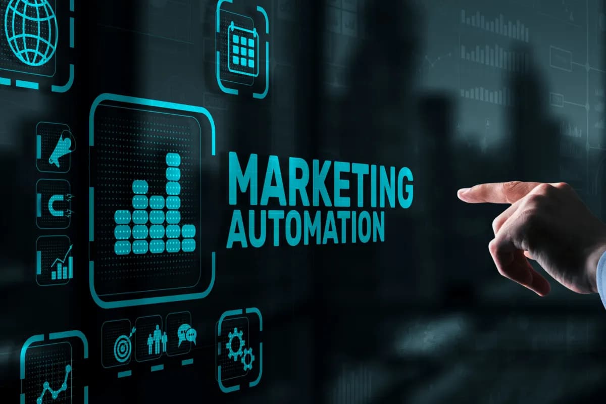 Automatisation marketing en PME : méthode, Make.com et 3 cas concrets