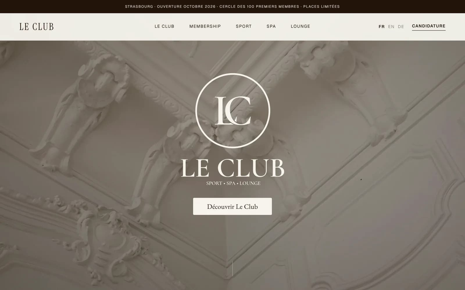 Page d'accueil du site du Club Strasbourg : logo, mention sport, spa et lounge, menu Le Club, Membership, Sport, Spa, Lounge et bouton Candidature